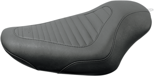MUSTANG Tripper™ Solo Seat - Tuck and Roll - XL with 4.5 Gallon Tanks 76955
