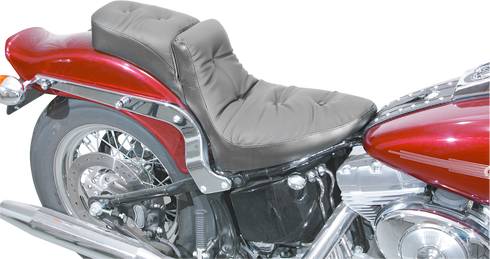 MUSTANG Regal Duke Seat - Softail '00-'05 75049