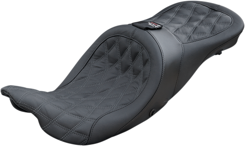 DANNY GRAY Longhaul 2Up Seat - Air - w/ Driver Backrest Capability - Double Diamond w/ Gray Stitch - FL '08-'23 21-413DIAAIR