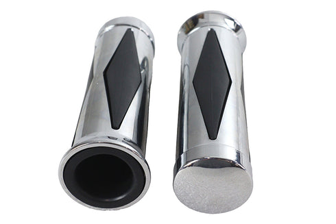 V-Twin Diamond Style Grip Set with Chrome End Cap - 28-0446