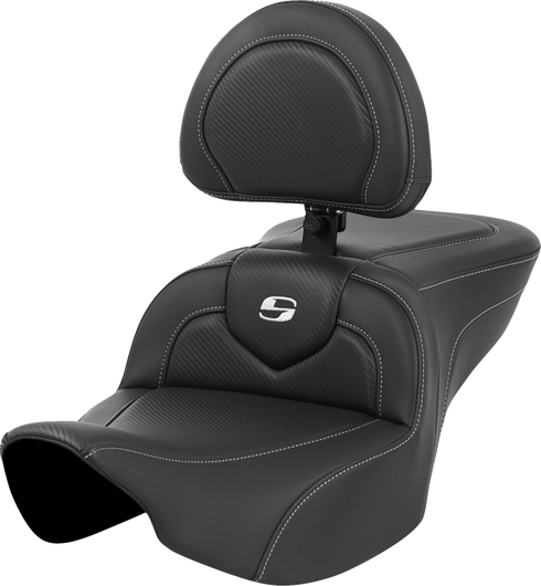 SADDLEMEN Roadsofa™ Seat - Carbon Fiber - Silver Stitch/Silver Logo - with Backrest - FL '23-'24 823-07-185BR