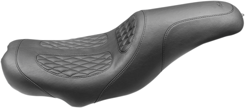 MUSTANG Tripper Fastback Perewitz Seat - Diamond - FLH/FLT '08-'21 75224