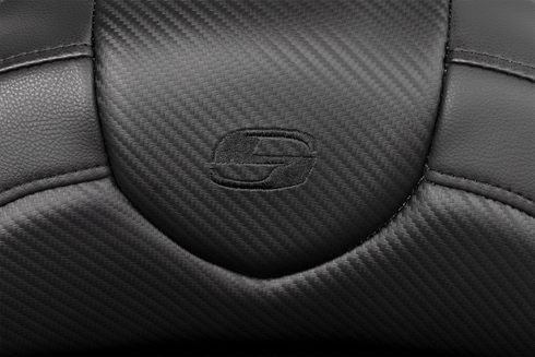 SADDLEMEN Roadsofa™ Seat - with Backrest - Carbon Fiber - Black Stitch - FL '08-'19 808-07B-185B0