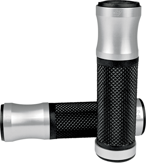 DRIVEN RACING 7/8" D3 Grips - Silver/Black D3SL