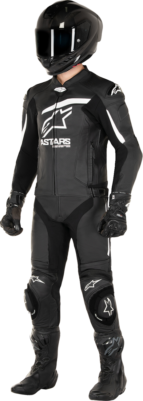 ALPINESTARS GP Plus R v4 Airflow Leather Jacket - Black/White - US 42 / EU 52 3100624-12-52