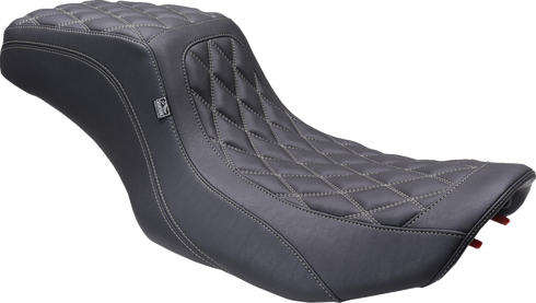 MUSTANG One Piece 2-Up Squareback Seat - Double Diamond - Gunmetal Stitch - FLH/FLT '23-'25 88415GM