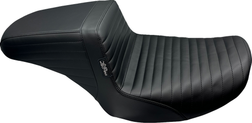 LE PERA Kickflip Seat - Pleated - FLH/FLT '23-'25 LV-597PT