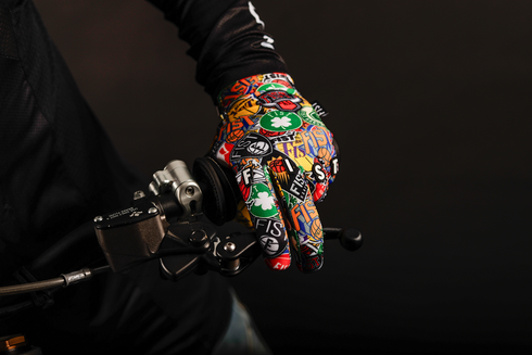 FIST HANDWEAR Strapped Hard Court Gloves - Large F-GS-01515-L