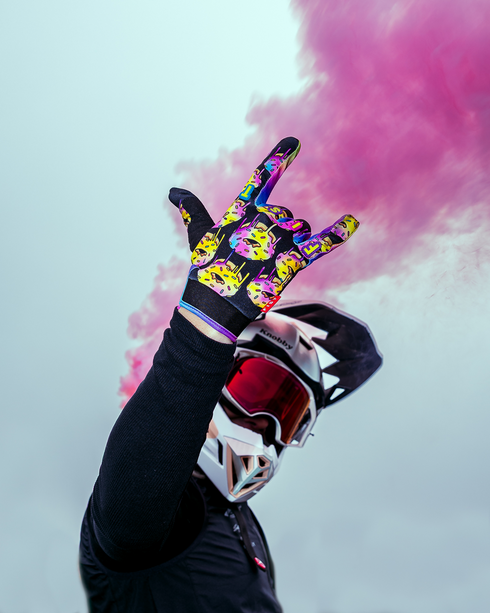 FIST HANDWEAR Strapped Caroline Buchanan Red Label Sprinkle Fades Gloves - XL F-GS-01520-XL