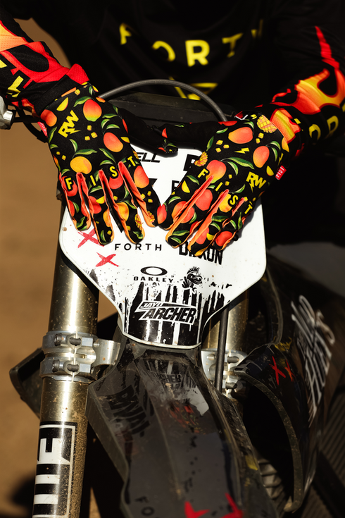 FIST HANDWEAR Strapped R-Willy Red Label Mango Madness Gloves - 2XL F-GS-01521-2XL