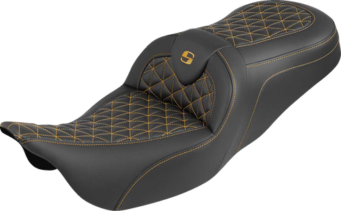 SADDLEMEN RoadSofa™ Tri Gripper Seat - Standard Reach - Gold Stitch - w/o Backrest - FLH/FLT '08-'25 808-07B-21007