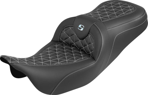SADDLEMEN RoadSofa™ Tri Gripper Seat - Standard Reach - Silver Stitch - w/o Backrest - FLH/FLT '08-'25 808-07B-21005
