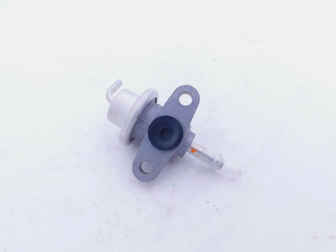 NEW GENUINE HONDA 2000 - 2003 CBR954RR CBR929RR OEM FUEL PRESSURE REGULATOR
