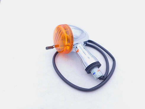 NEW SUZUKI LEFT REAR TURN SIGNAL LS650 SAVAGE VS800 INTRUDER S40 S50 35604-38AA0