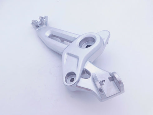 HONDA RIGHT FOOTPEG BRACKET 22-25 GROM 125 GENUINE OEM NEW GENUINE 50600-K26-G00