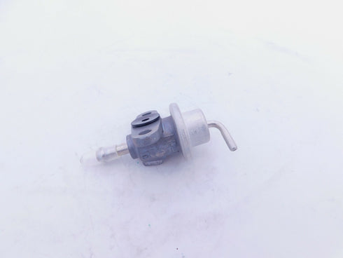 NEW GENUINE HONDA 2000 - 2003 CBR954RR CBR929RR OEM FUEL PRESSURE REGULATOR