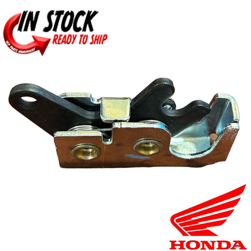 HONDA RIGHT DOOR LATCH 09-13 BIG RED 700 / 14-2023 PIONEER 700 1000 OEM
