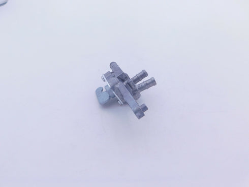New Genuine Honda Fuel Gas Valve Petcock 1986 - 1989 TRX250 R Petrol Cock OEM