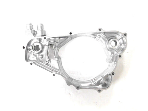 HONDA RIGHT CRANKCASE INNER CLUTCH COVER WATER PUMP KICK START CR500R CR 500 R