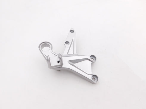 HONDA RIGHT MAIN STEP FOOTPEG BRACKET HOLDER 2014-2023 CBR1000RR OEM NEW GENUINE