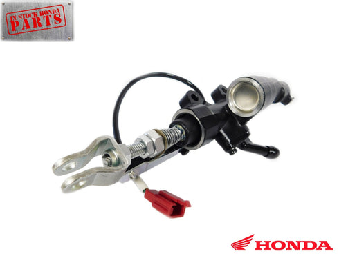 New Genuine Honda Rear Brake Master Cylinder 95-00 GL1500 A SE Light Switch OEM