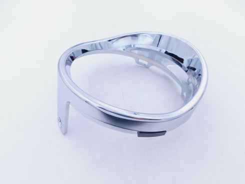 NEW HONDA HEADLIGHT RING TRIM VT1300 FURY- STATELINE- INTERSTATE- SABRE OEM NEW