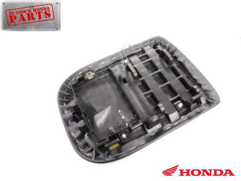 HONDA RUCKUS 50 NPS50 SCOOTER BLACK SEAT ASSEMBLY 77100-GEZ-J00ZA