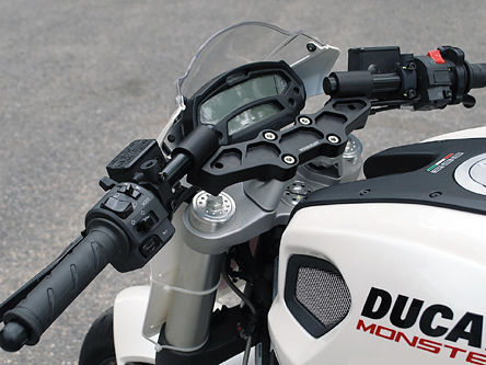 DUCATI MONSTER 696 / 796 / 1100 MONSTER WOODCRAFT 3" CLIPON ADAPTER PLATE KIT