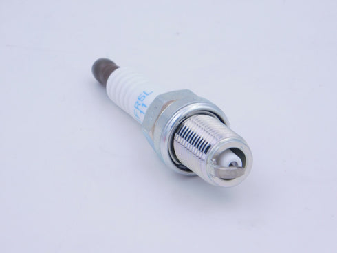 NGK Spark Plug VTX 1800 2002-2008 OEM Honda VTX1800 Laser Iridium IFRL511