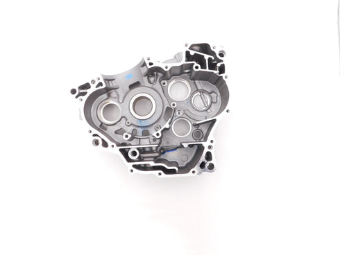 HONDA RIGHT ENGINE CRANKCASE COVER 2013-2020 CRF250L / RL RALLY GENUINE OEM NEW