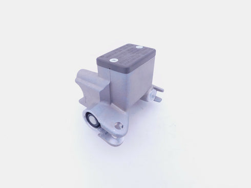 HONDA FRONT BRAKE MASTER CYLINDER  TRX450R ER TRX700XX  45510-HP1-601 NEW OEM