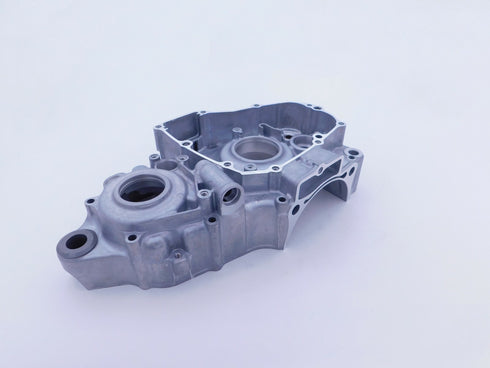 HONDA LEFT ENGINE CRANKCASE 2009 CRF450R GENUINE OEM NEW 11200-MEN-A30