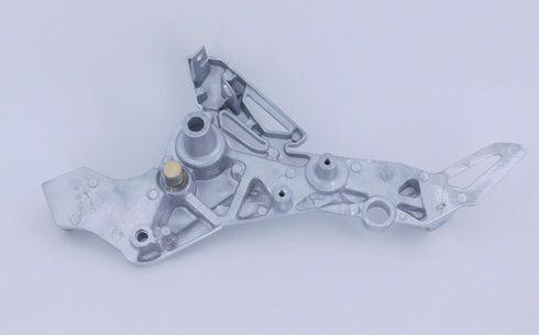 HONDA GROM 125 RIGHT SIDE FRONT FOOTPEG MOUNT PEG STEP HOLDER 2017-2020 OEM