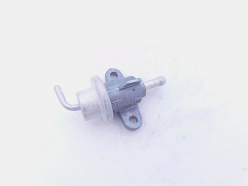New Genuine Honda Fuel Pressure Regulator VTX1800 R/C/S OEM 16740-MCH-013