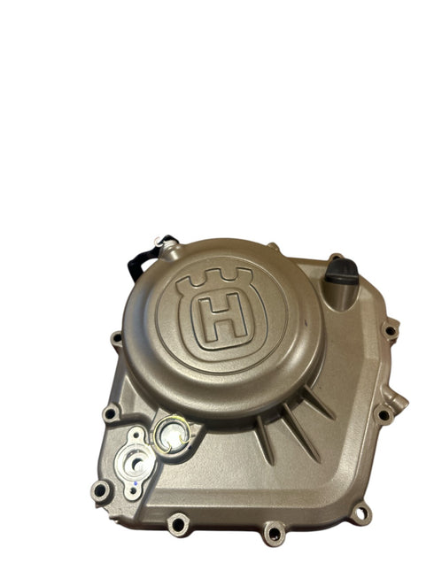 HUSQVARNA RIGHT ENGINE CASE CLUTCH COVER SVARTPILEN VITPILEN 401 20-23 Husqvarna