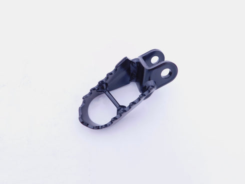 HONDA RIGHT FRONT FOOTPEG 93-2000 XR600R / 93-2022 XR650L OEM NEW 50616-MGW-305