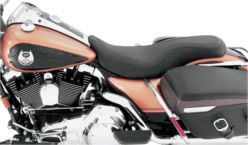 MUSTANG Day Tripper Seat - FLH/FLT '08-'25 76025