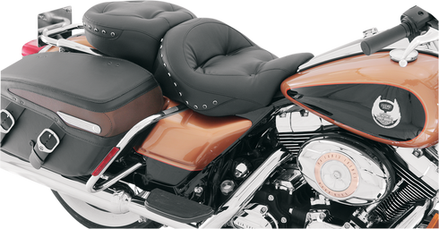 MUSTANG Regal Touring Seat - Black - FL '08-'25 76038