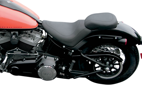 MUSTANG Seat - Wide Tripper™ Solo - without Backrest - Smooth - Black 76760
