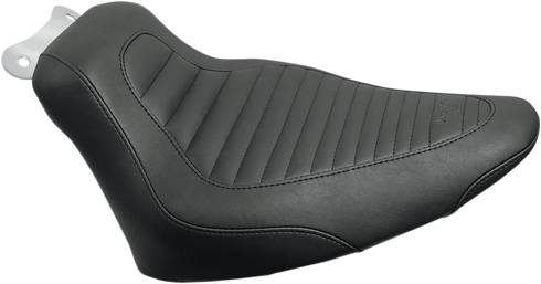 MUSTANG Tripper™ Solo Seat - Tuck and Roll 76736